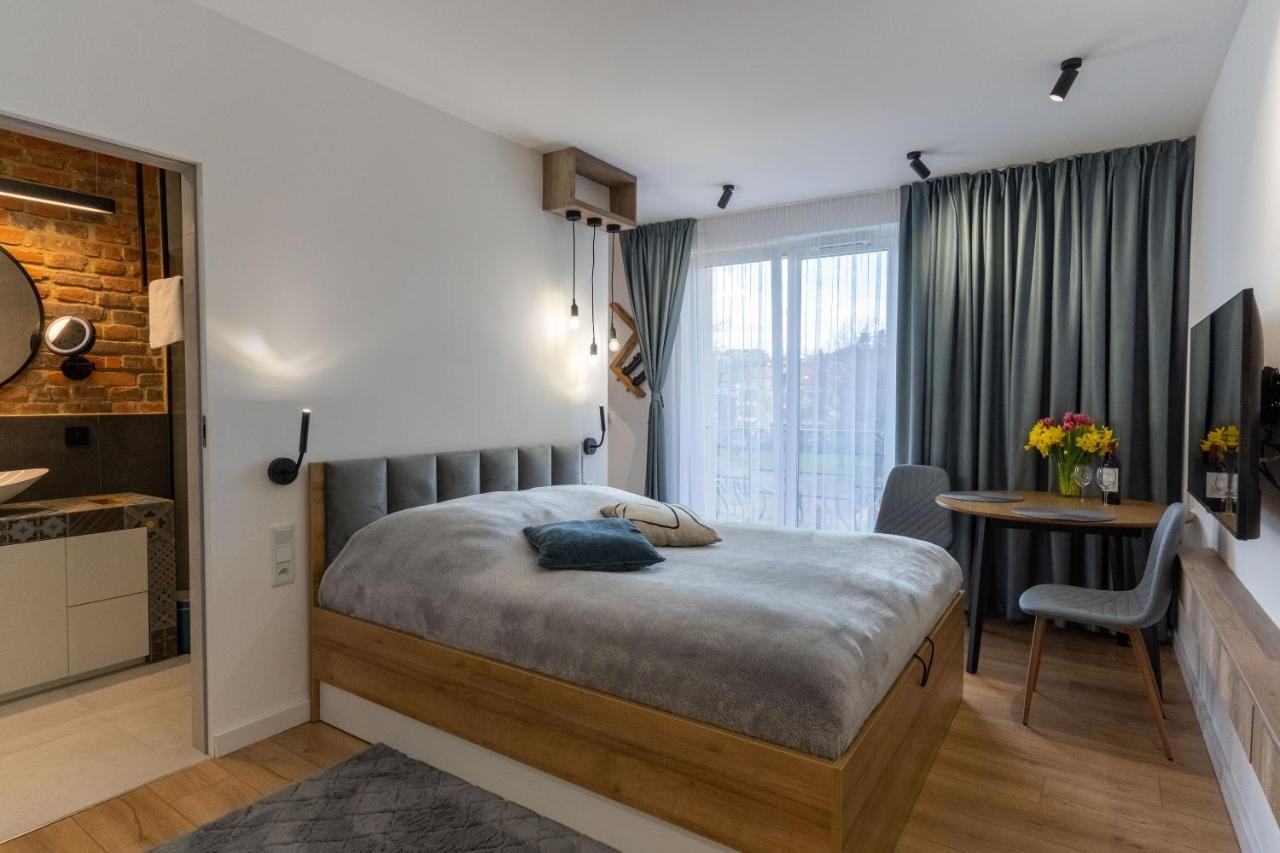 Mn Apartments Home - Wieliczka Town エクステリア 写真